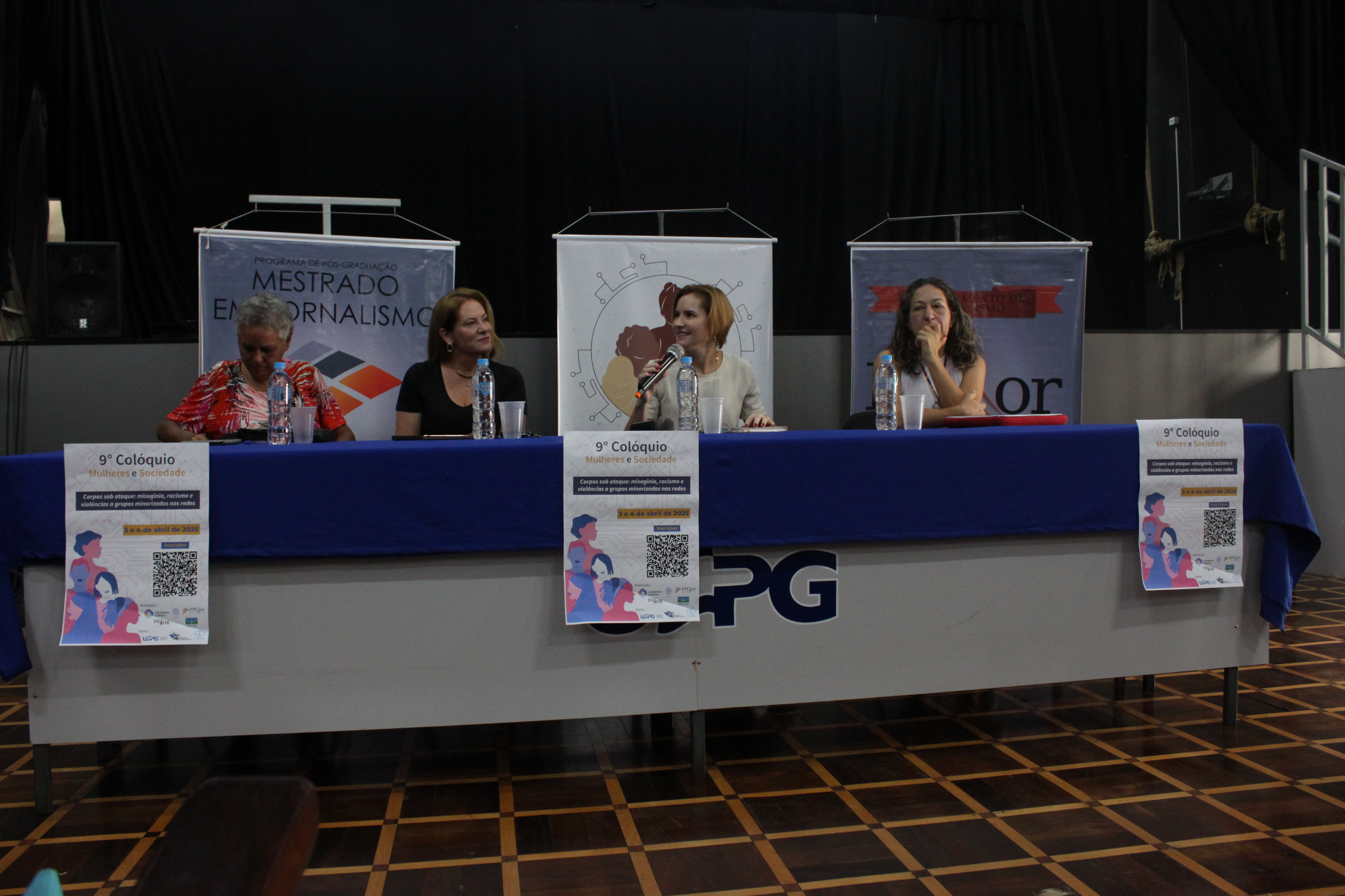 Colóquio Mulheres e Sociedade discute misoginia no mundo digital