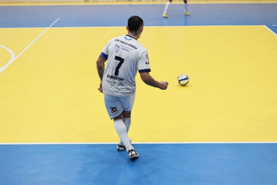 Carlos-10