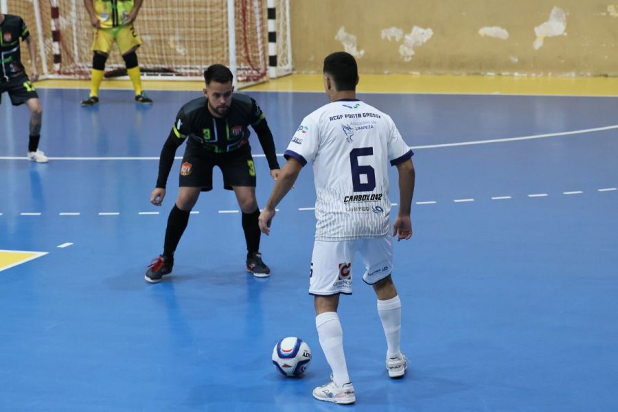 Carlos-5