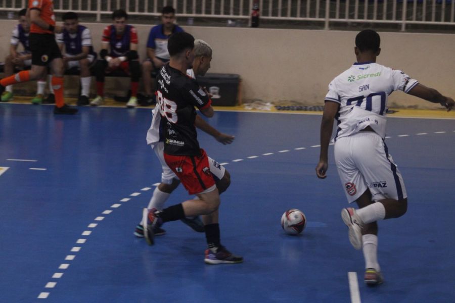 Gabriel-Horizontal-1