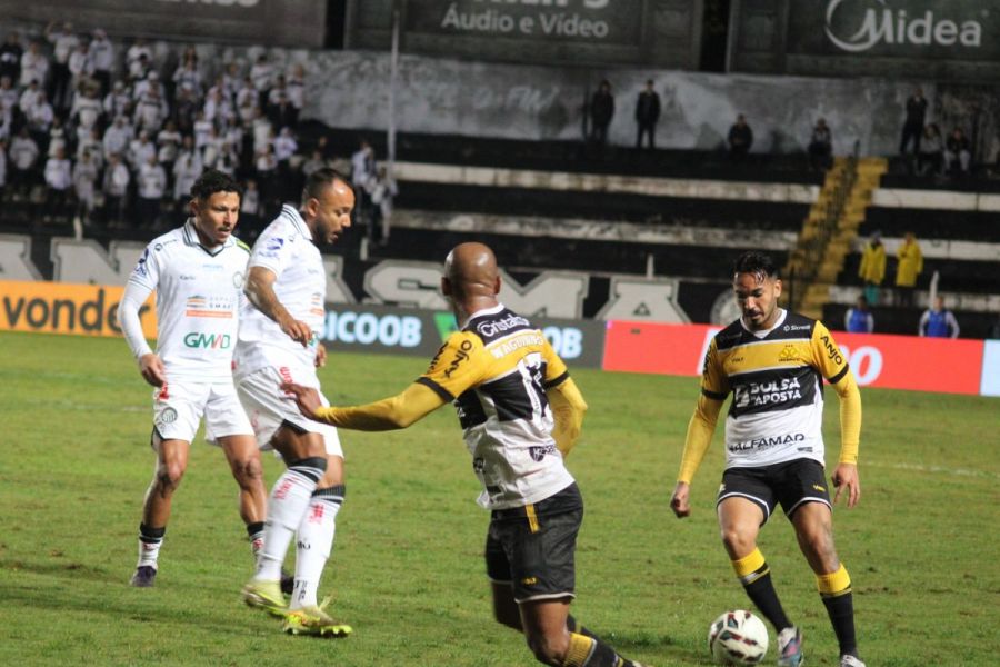 LUIZ02