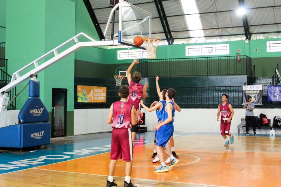 Castro encerra a final B dos 68° Jogos Escolares do Paraná campeão no  basquetebol