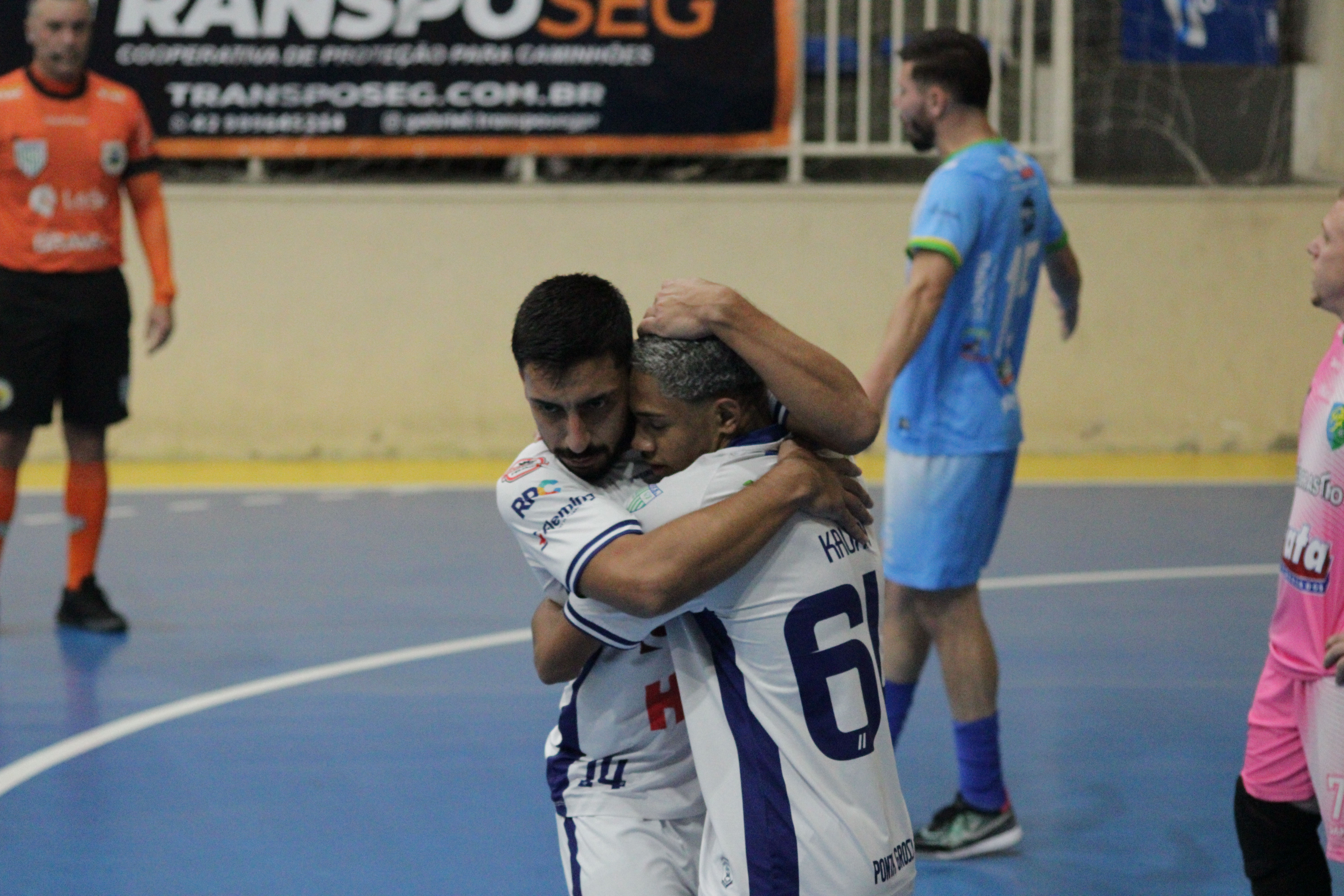 Com gol 200°, ACGF goleia garante melhor campanha na Série Bronze